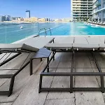 Stunning 2 Bedroom In Emaar Beachfront